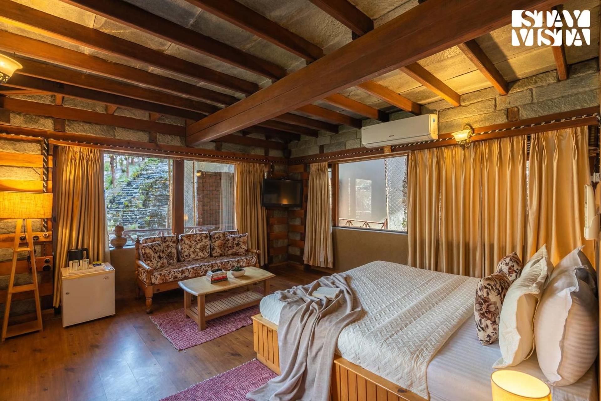 Stayvista At The Manor With Mountain View & Fireplace Manali  Exterior photo